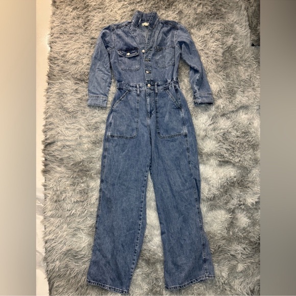 Universal Thread Pants - Universal Thread Women's Classic Denim Jumpsuit - Blue Wash Size 2 NWT